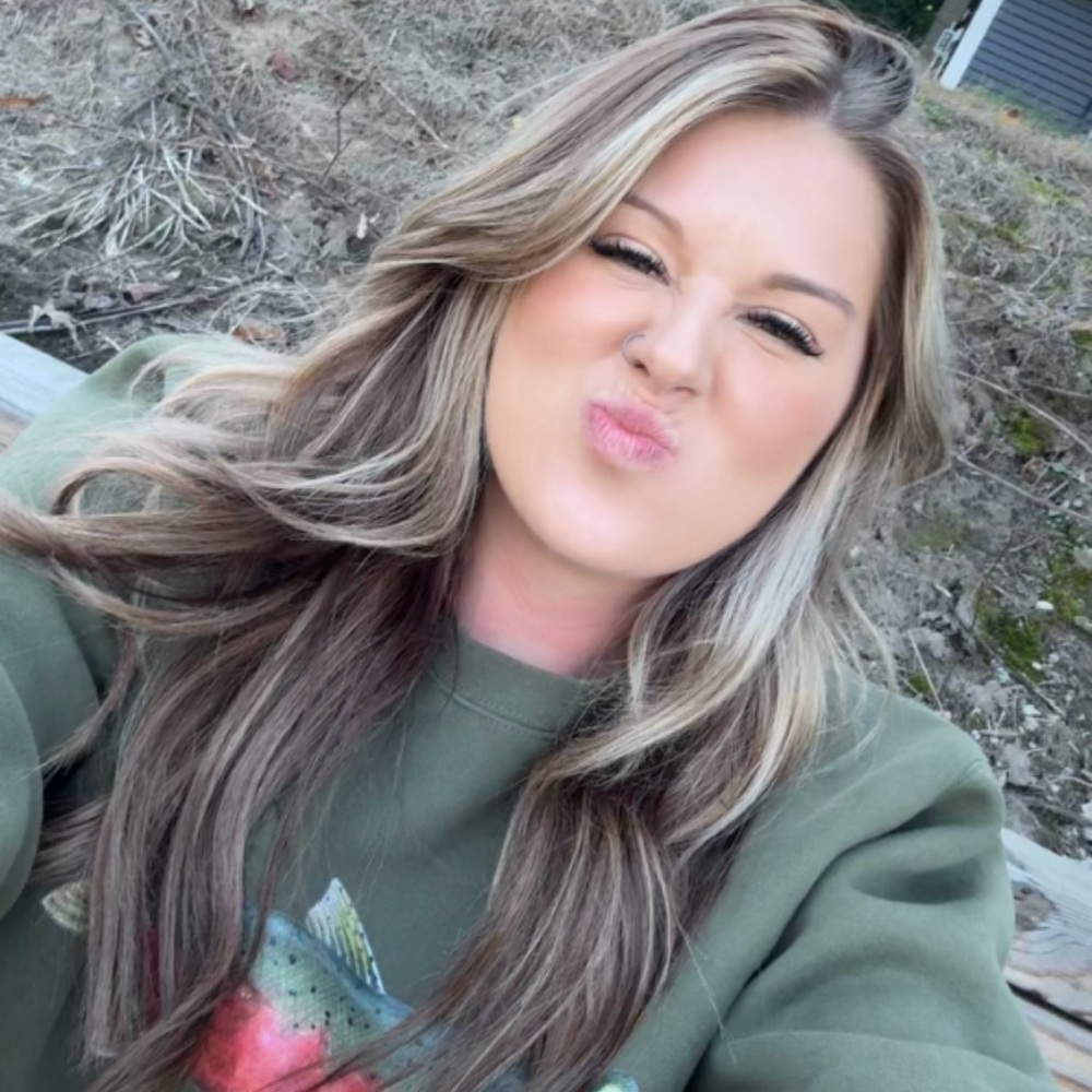 Meet your Posher, Madison